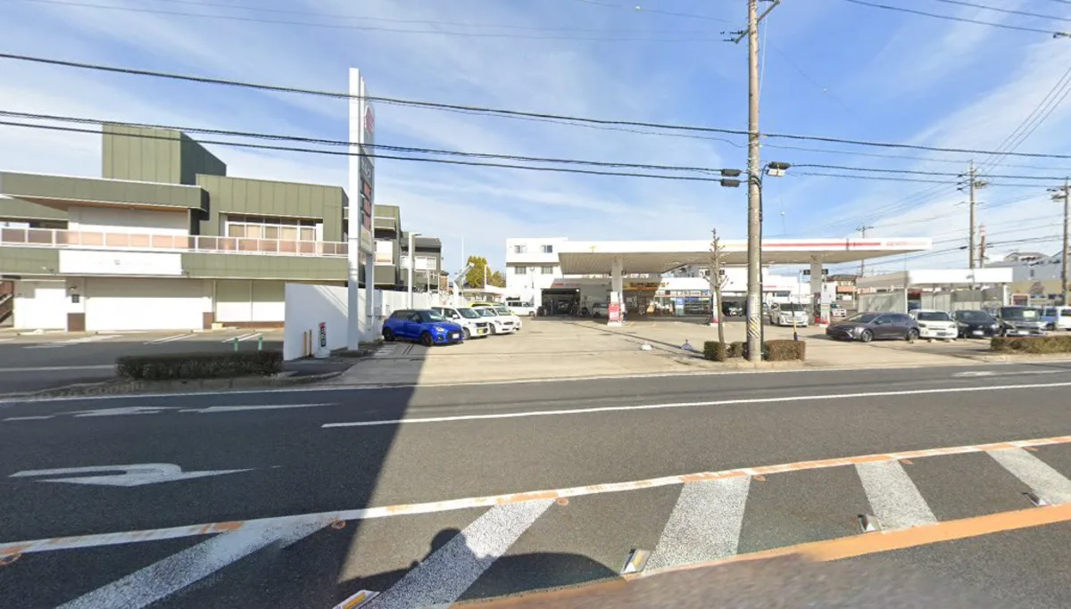 車検屋刈谷店(出光)(刈谷市)の外観