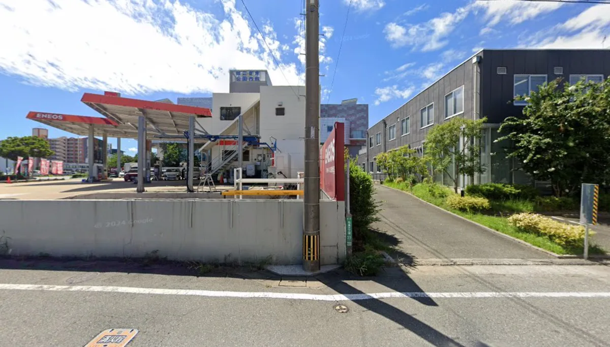 宇佐美車検 3号博多バイパス流通団地(福岡市東区)の外観