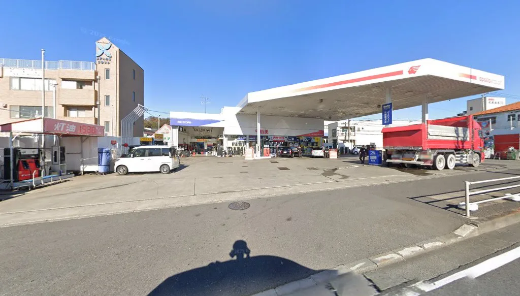 宇佐美車検 16号八王子インター(宇津木町)の外観