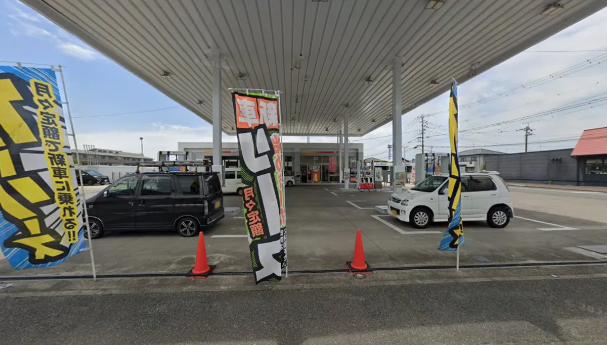 車検のロータス 白藤店(アイビー石油)(熊本市南区)の外観