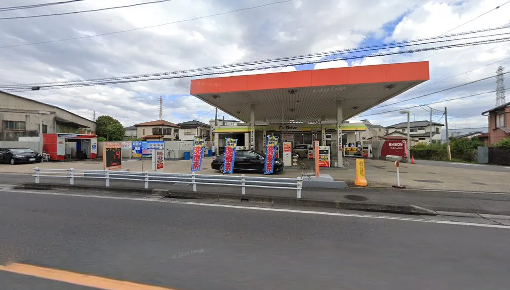 Dr.Drive越谷店(日新石油)(越谷市下間久里)の外観