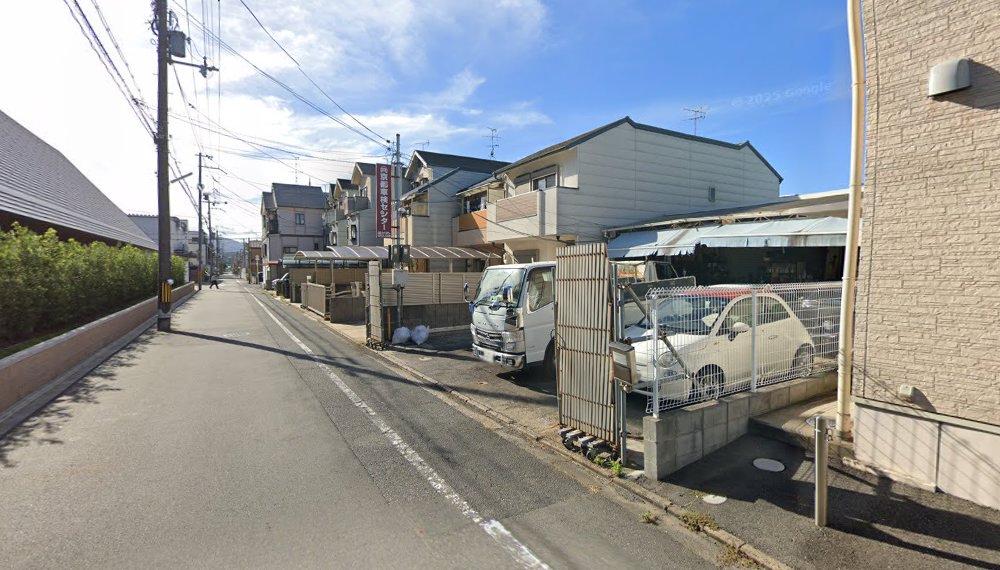 京都車検センター 京都店の外観(京都市南区西九条高畠町38-4)