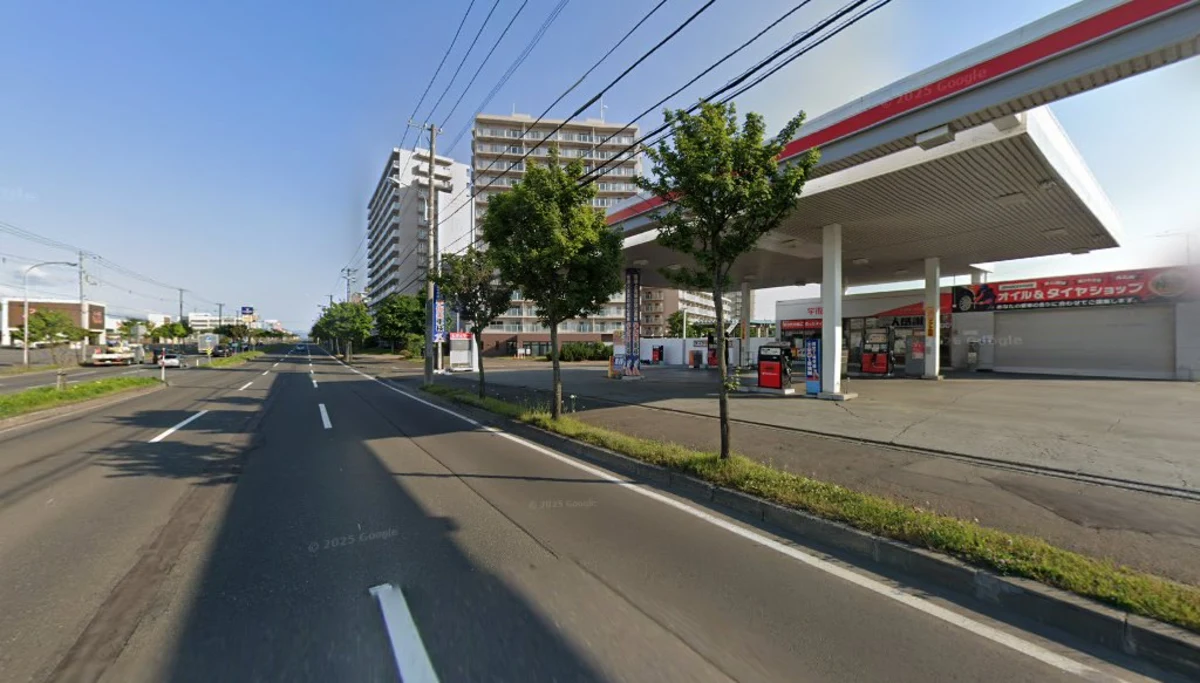 宇佐美車検 羊ヶ丘通ニュータウン(清田区)の外観