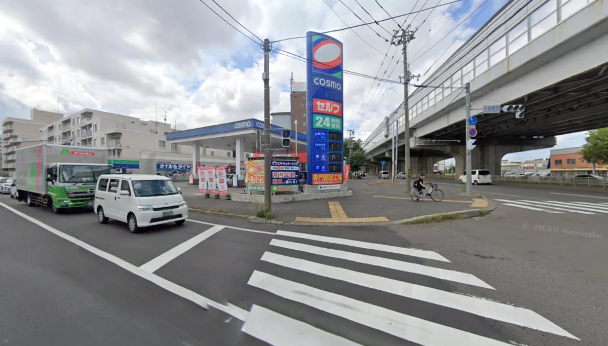 セルフステーション札幌北インターSS(コスモ石油)(札幌市北区)の外観
