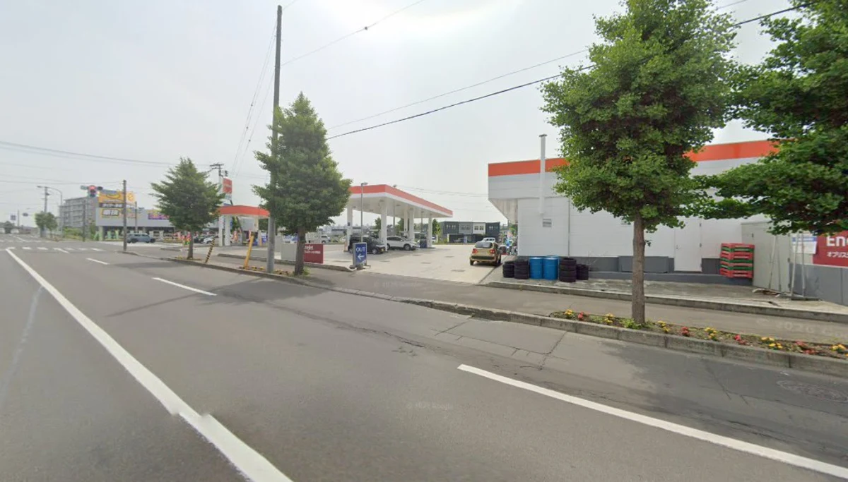 オブリステーション厚別西(ENEOS)(札幌市厚別区)の外観