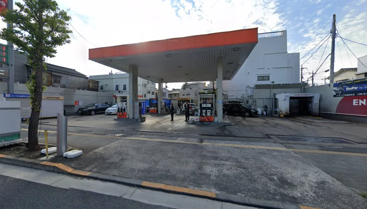 ENEOS 梅田SS(足立区)の外観